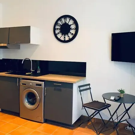équipé à 30m De La Miomo,cap-corse,5mn De Bastia,parking Privé * Santa-Maria-di-Lota